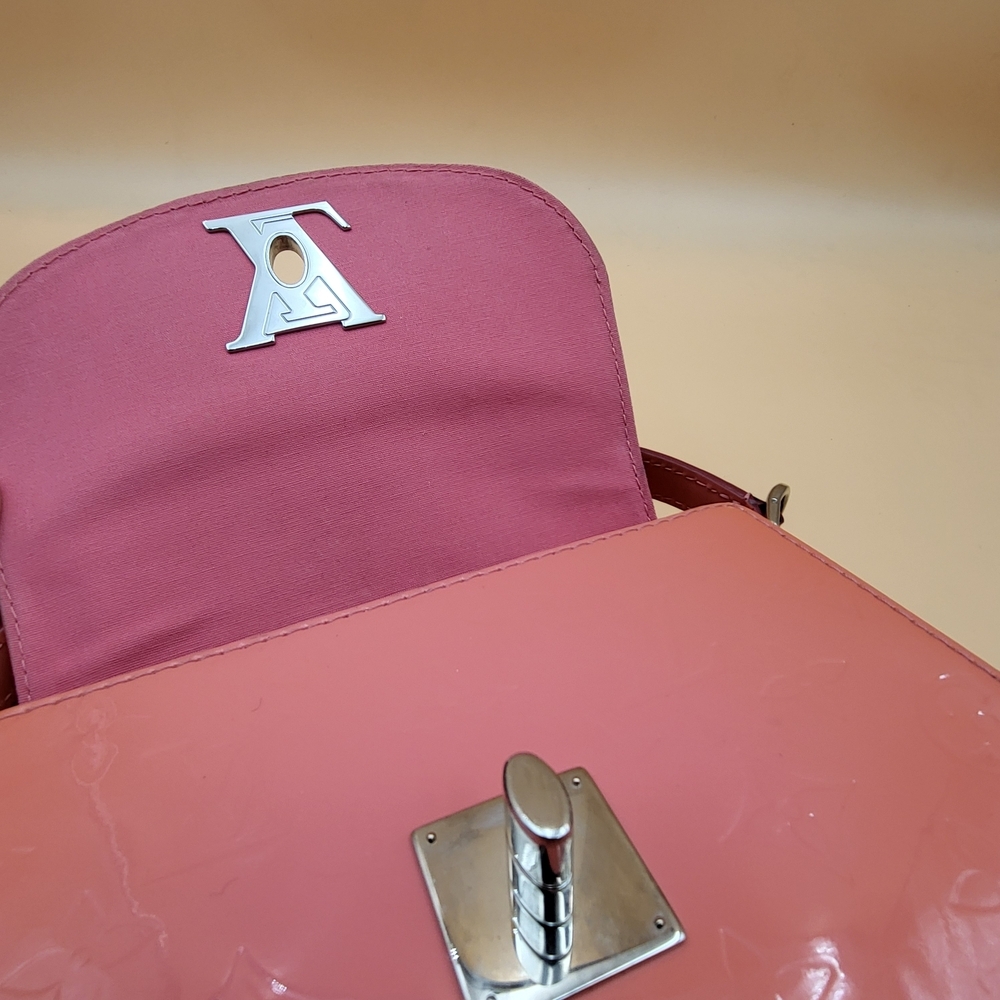 Louis Vuitton Monogram Vernis Pasadena, Authentic w/COA.. - Picture 9 of 16